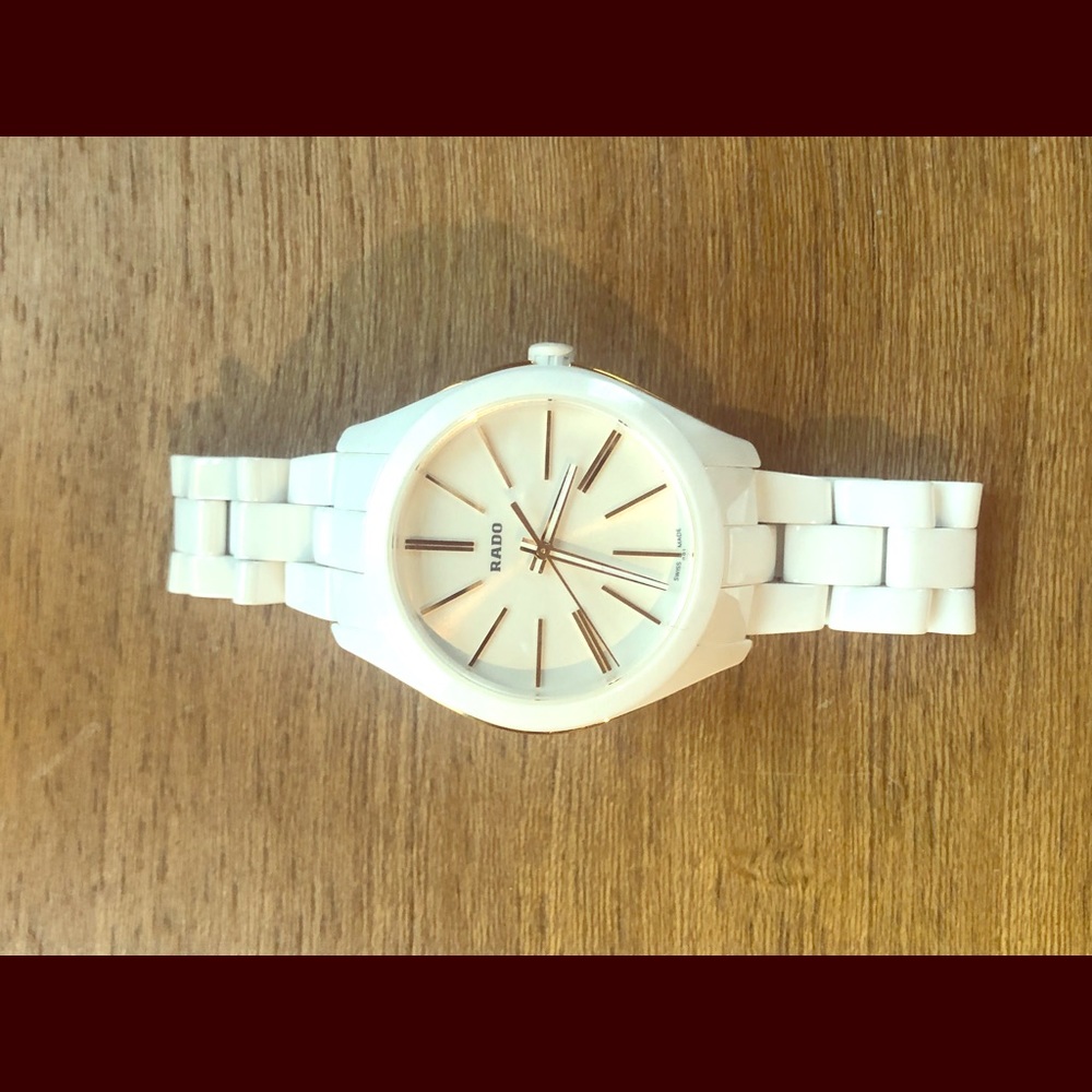 \Women’s Rado White Ceramic Watch.